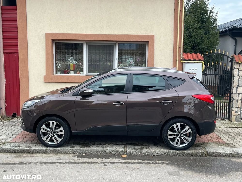 Hyundai ix35 2.0 CRDI 4WD Automatik Finale Silver - 1