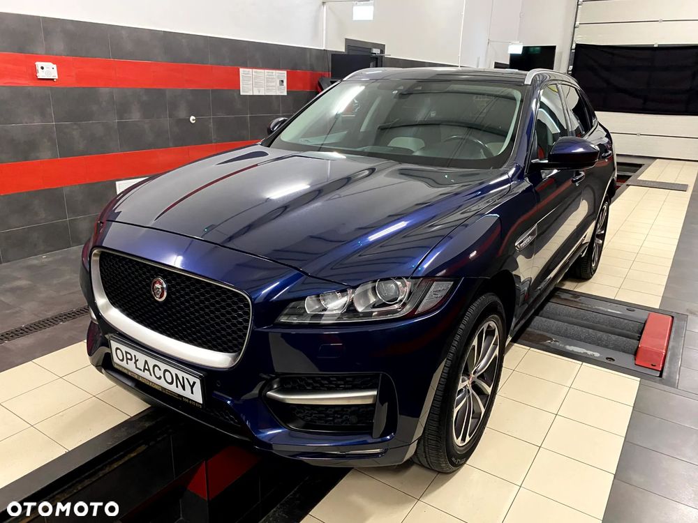Jaguar F-Pace 2.0 i4D RWD R-Sport - 2