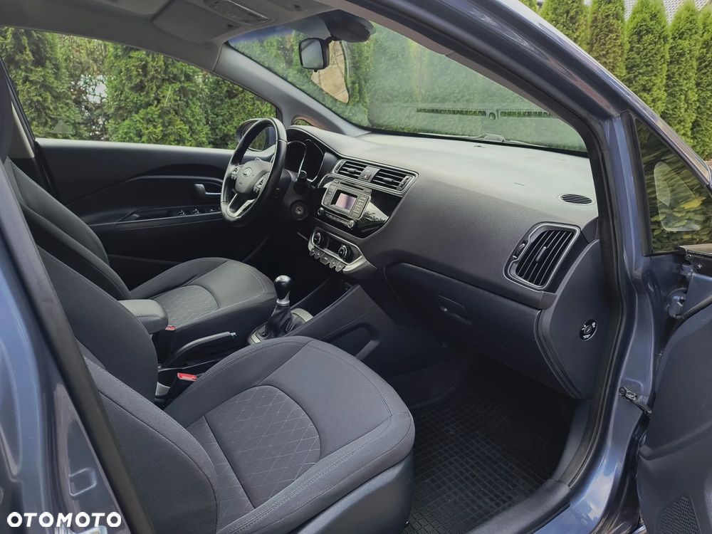 Kia Rio 1.2 XL - 37