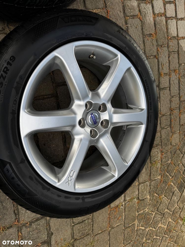 4xKoła Volvo Ford 19 cali 5x108 ET49 30672907 Volvo XC60XC90xc70 - 5