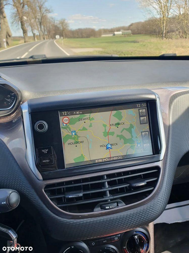 Peugeot 2008 e-HDi FAP 92 STOP & START Allure - 13