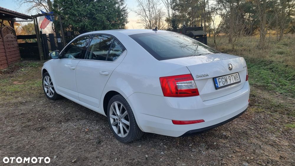 Skoda Octavia 2.0 TDI Elegance - 3