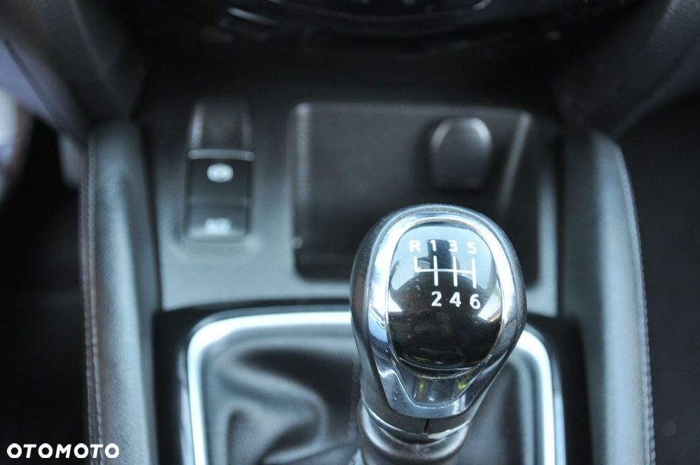 Nissan Qashqai - 18