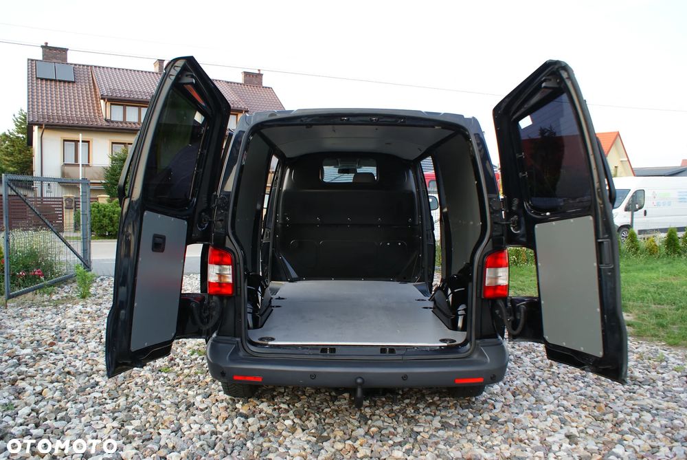 Volkswagen Transporter - 24