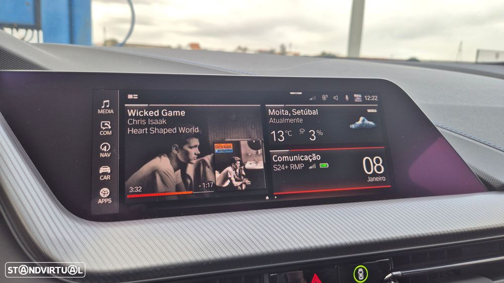 BMW 116 d Pack Desportivo M Auto - 34