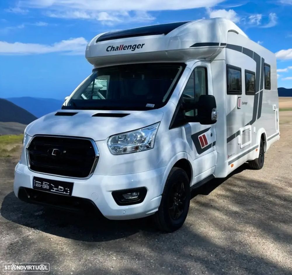 Challenger Graphite CHALLENGER 318 GRAPHITE EDITION 2026 | FORD 165 CV AUTOMÁTICA | CAMA CENTRAL + BASCULANTE | FULL EXTRAS - 1