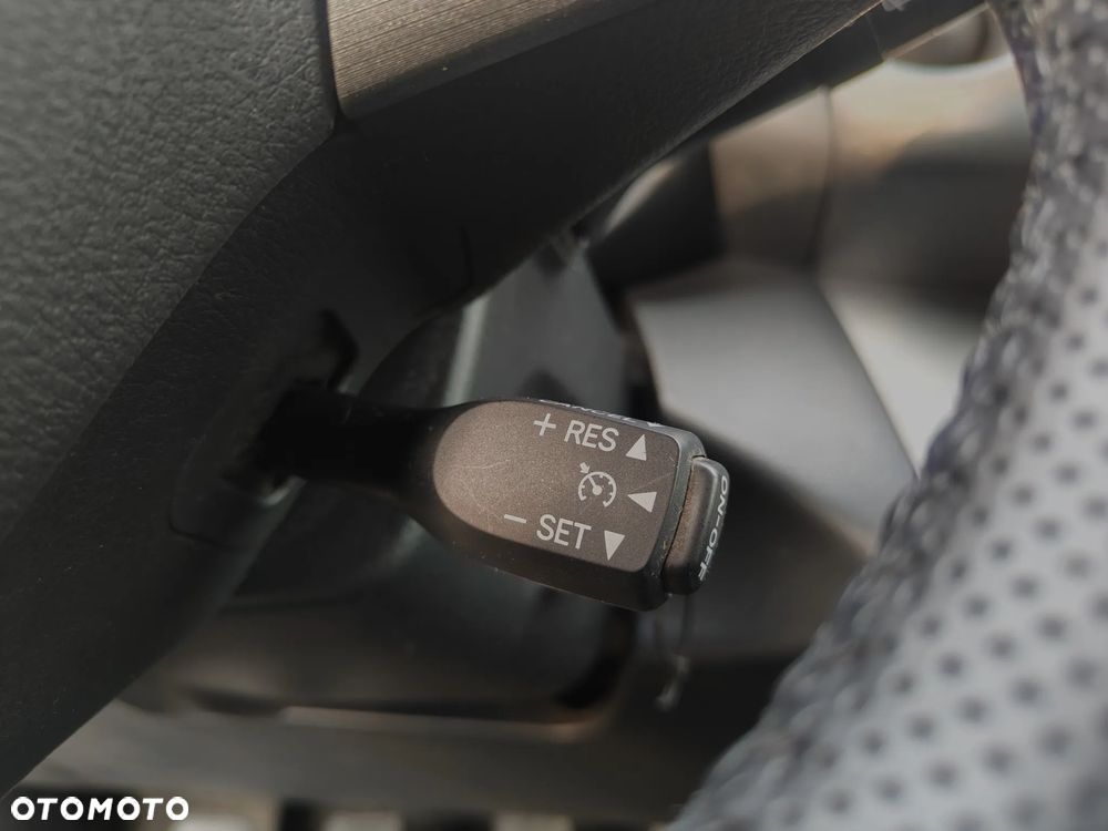 Toyota RAV4 2.0 4x2 Sol - 31