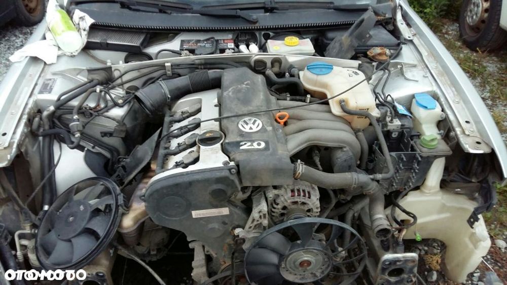 Części VW Passat B5 fl 2.0 V5 benzyna 02r. Kombi srebrny - 5
