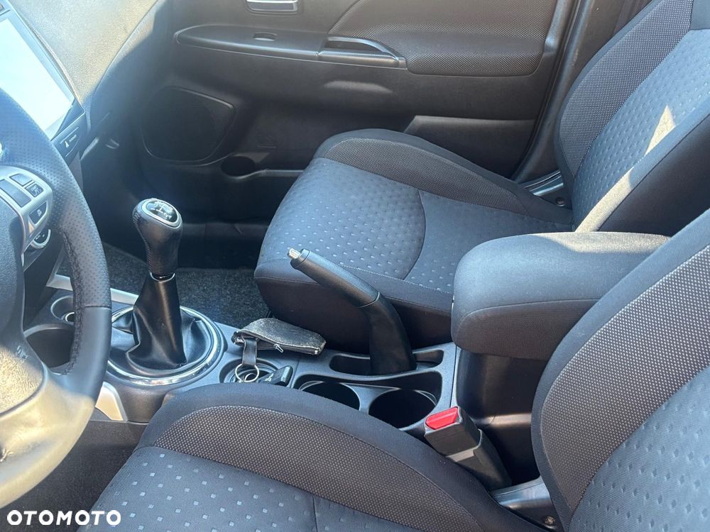 Mitsubishi ASX 1.6 2WD Edition II - 20