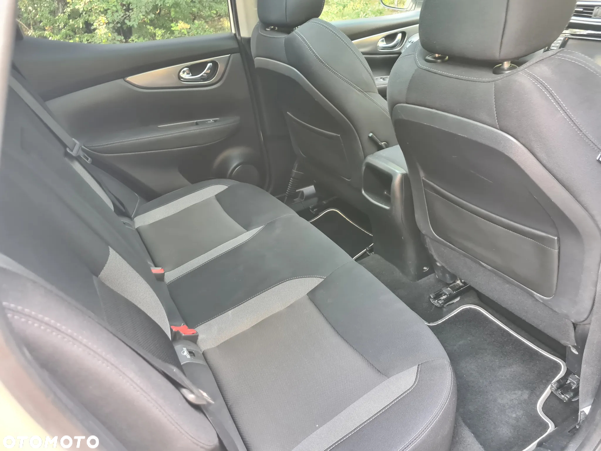Nissan Qashqai - 10