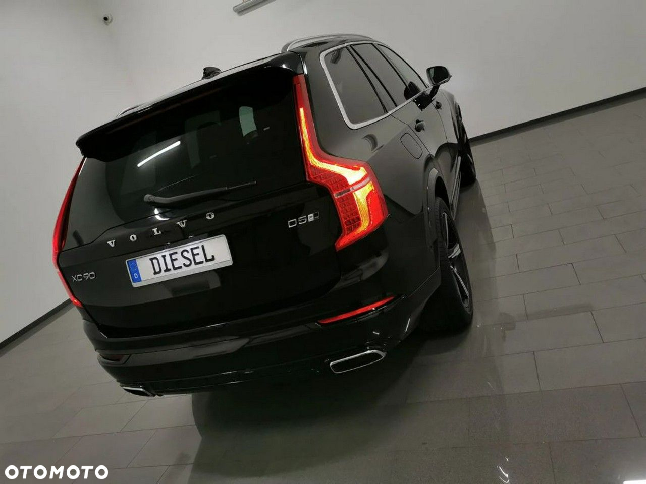 Volvo XC 90 D5 AWD R-Design - 7