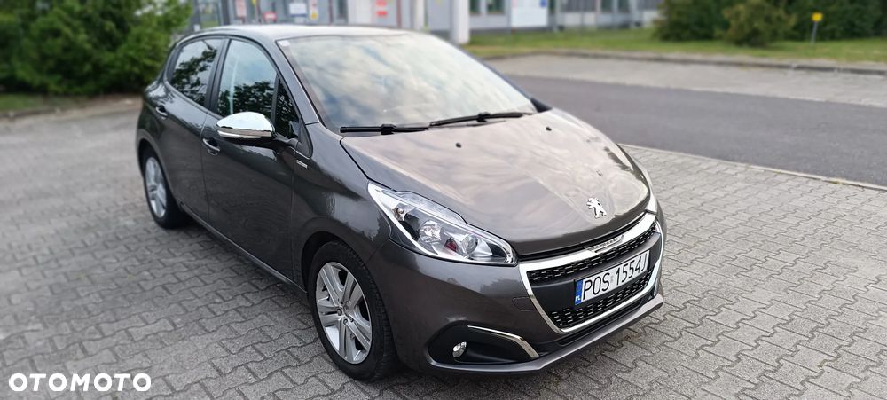 Peugeot 208 82 PureTech Style - 1