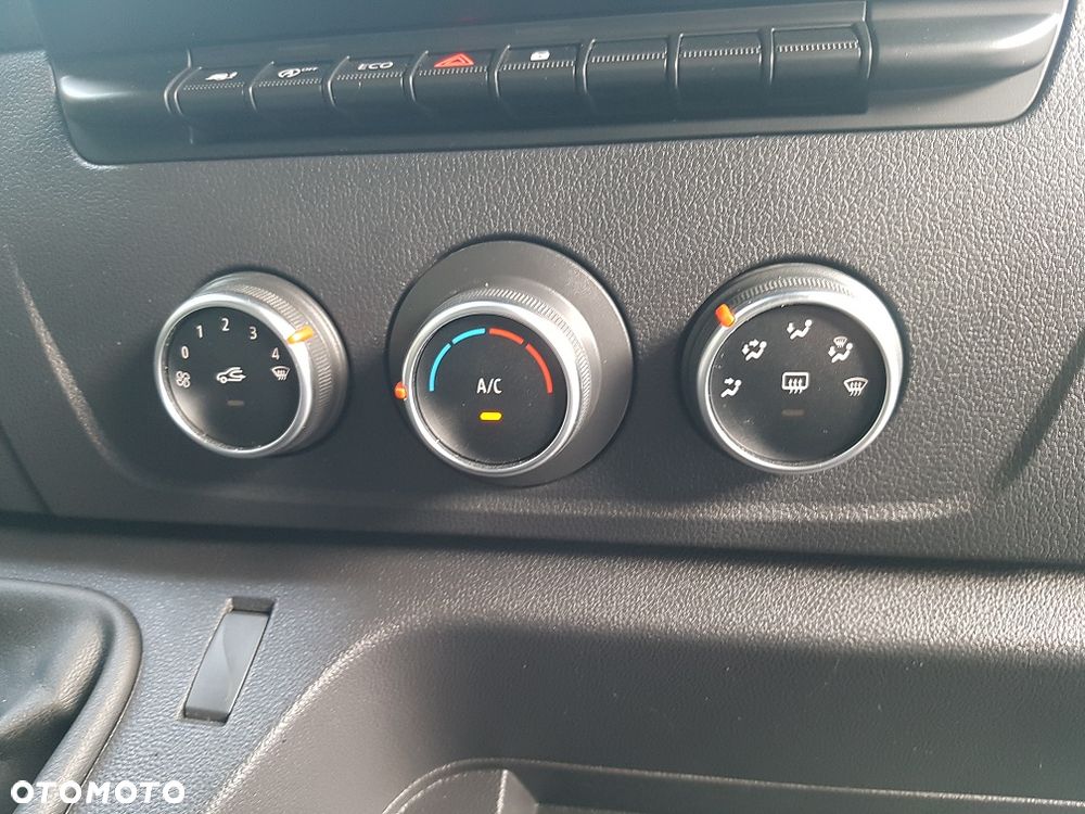 Renault Master - 19