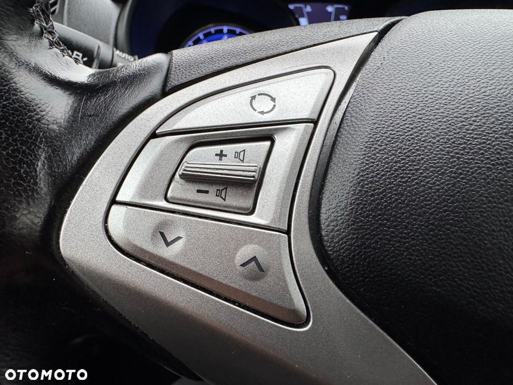 Hyundai ix20 1.4 Premium blue - 32