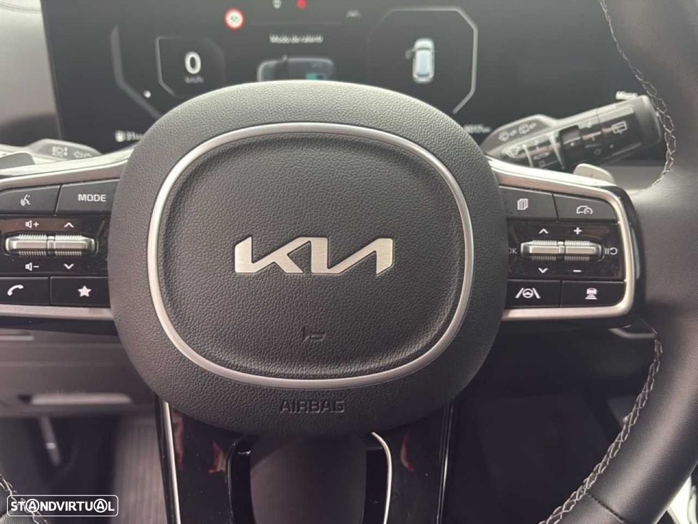 Kia Sorento 1.6 T-GDI HEV Concept - 16