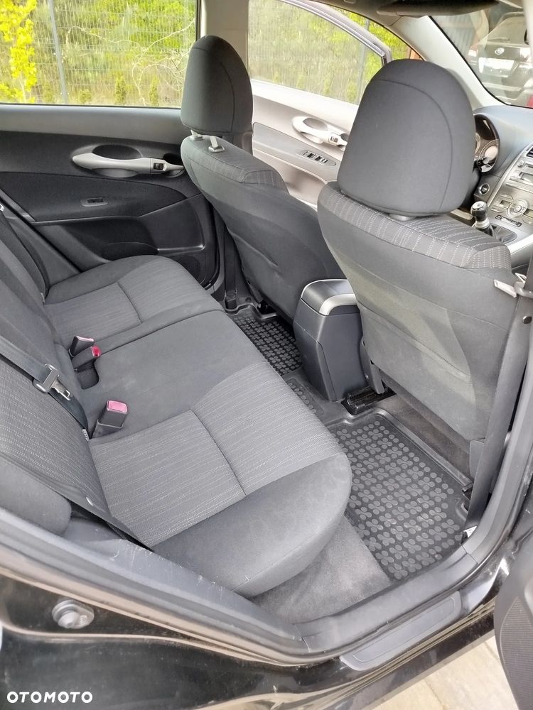 Toyota Auris - 18