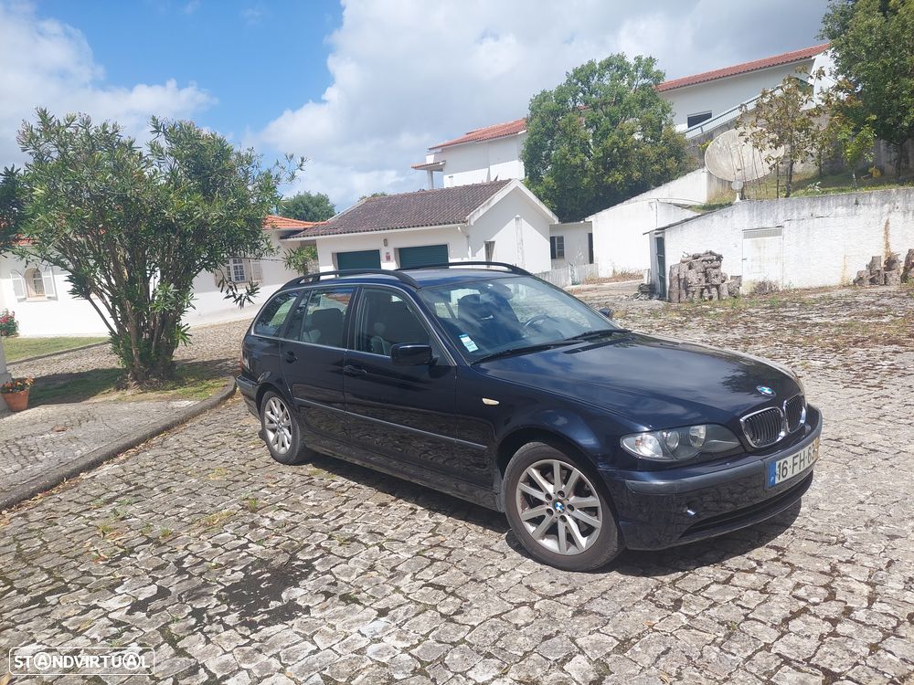 BMW 320 dA Navigator - 24