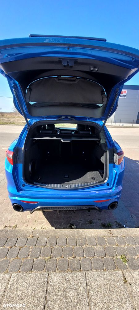 Alfa Romeo Stelvio 2.0 Turbo Veloce Q4 - 5