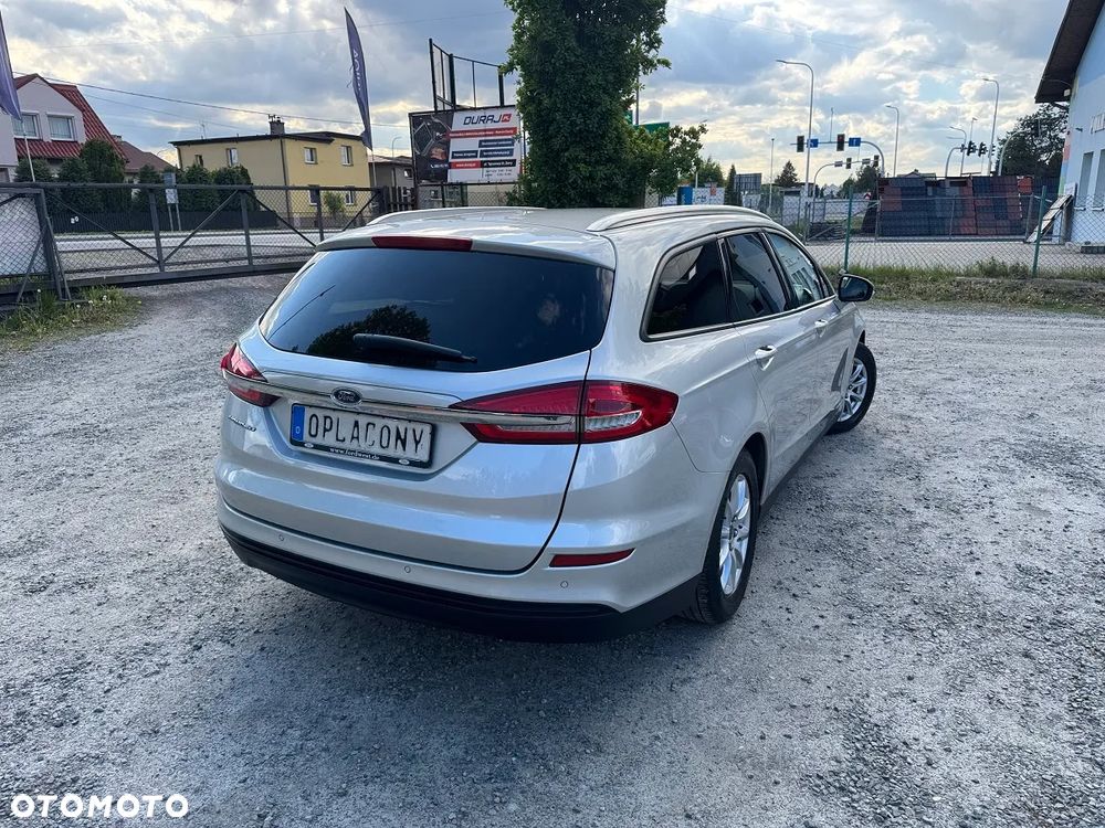 Ford Mondeo - 10