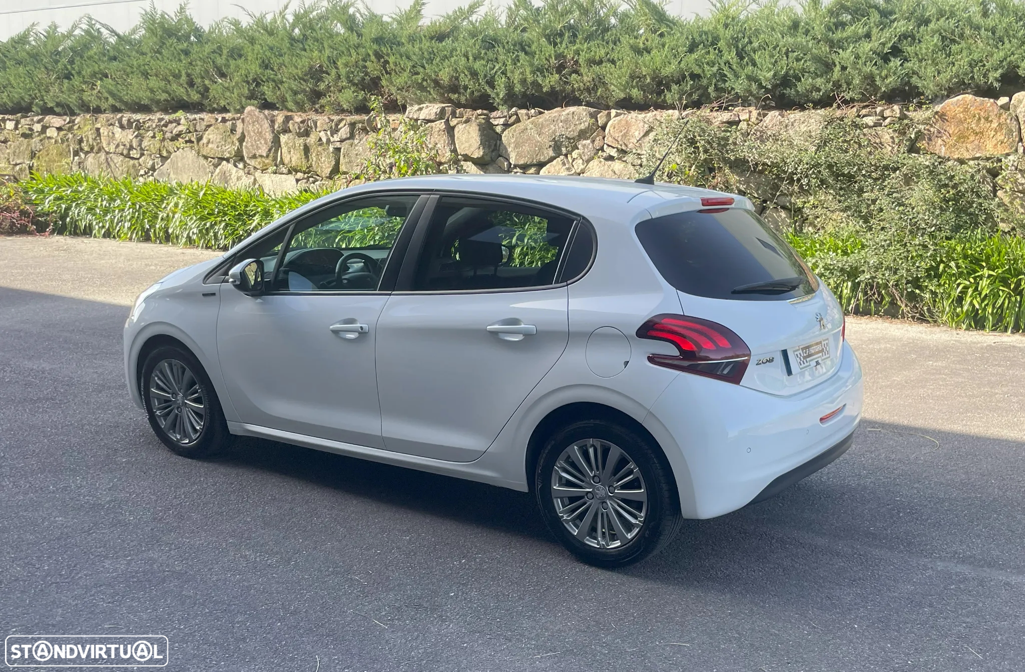 Peugeot 208 1.5 BlueHDi Signature - 7
