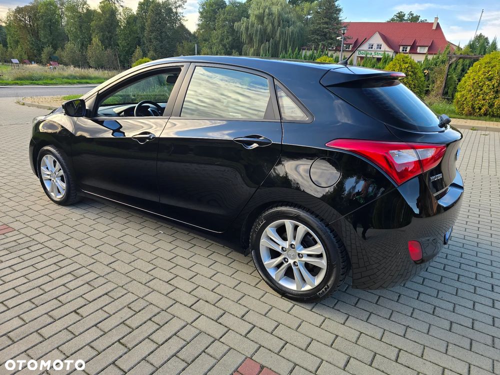 Hyundai i30 1.4 Premium - 9