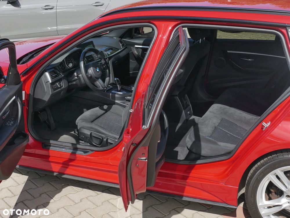 BMW Seria 3 330i GPF xDrive M Sport Shadow - 11