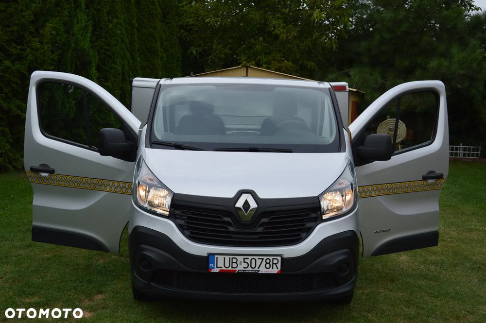 Renault Trafic - 14