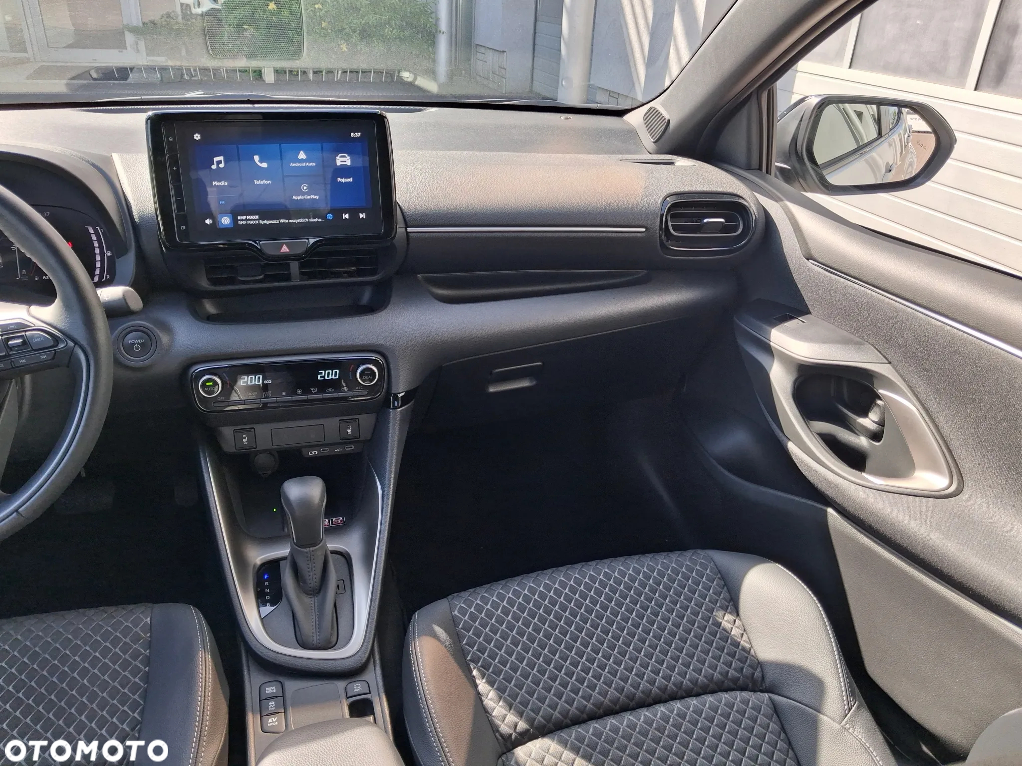 Mazda 2 - 12