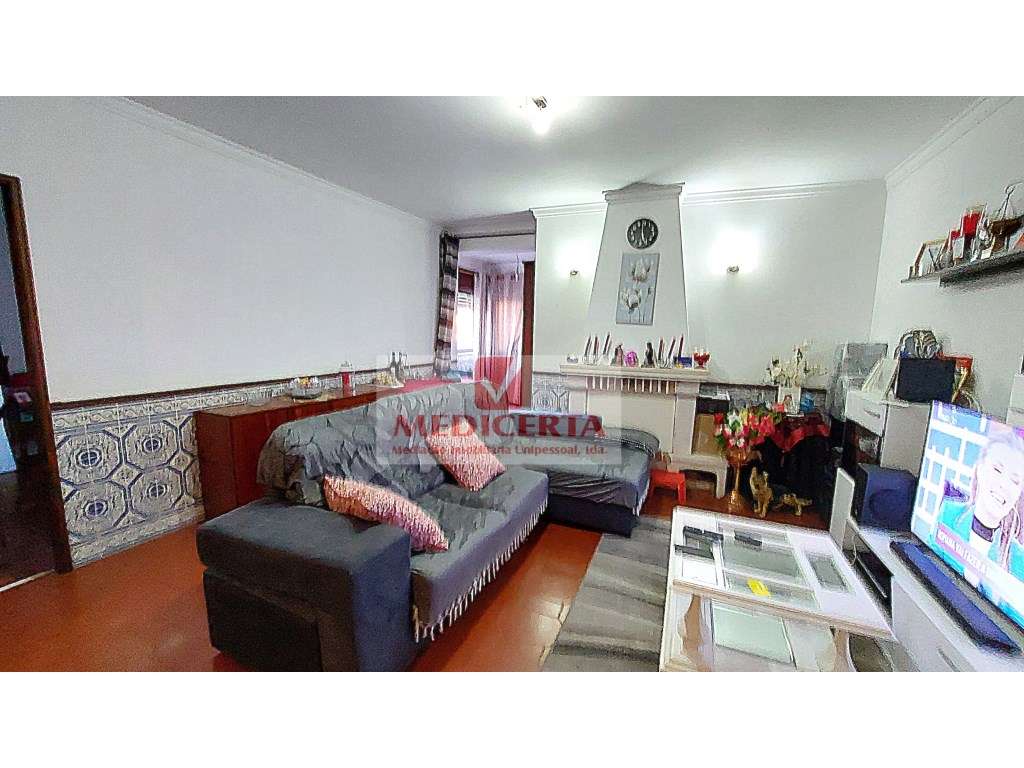 T3 Centro do Cacém - Jardim - Estação - Grande imagem: 3/9