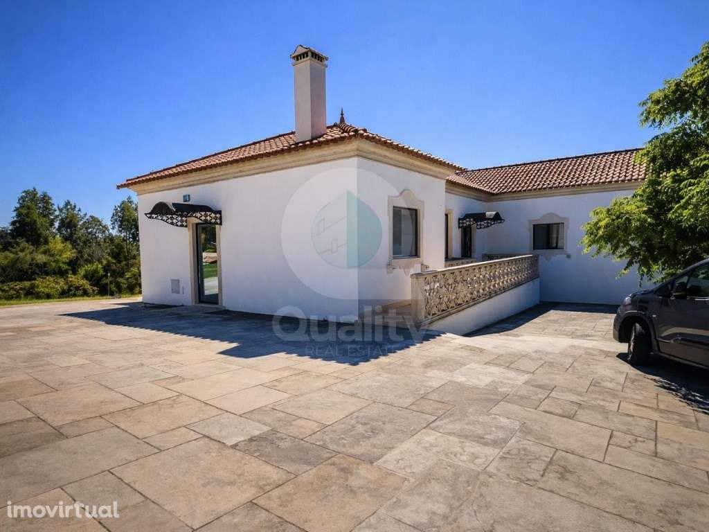 Fantástica Moradia T3 Remodelada com Piscina - Concelho da Batalha - Grande imagem: 2/30