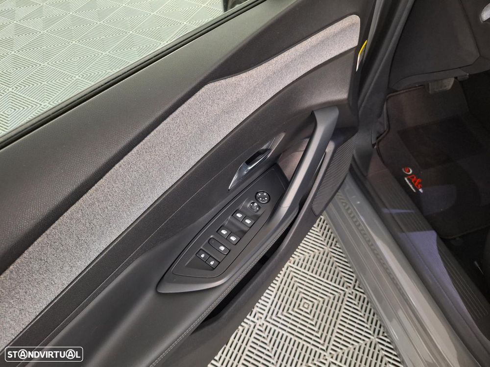 Peugeot 308 SW 1.6 Hybrid Allure e-EAT8 - 27