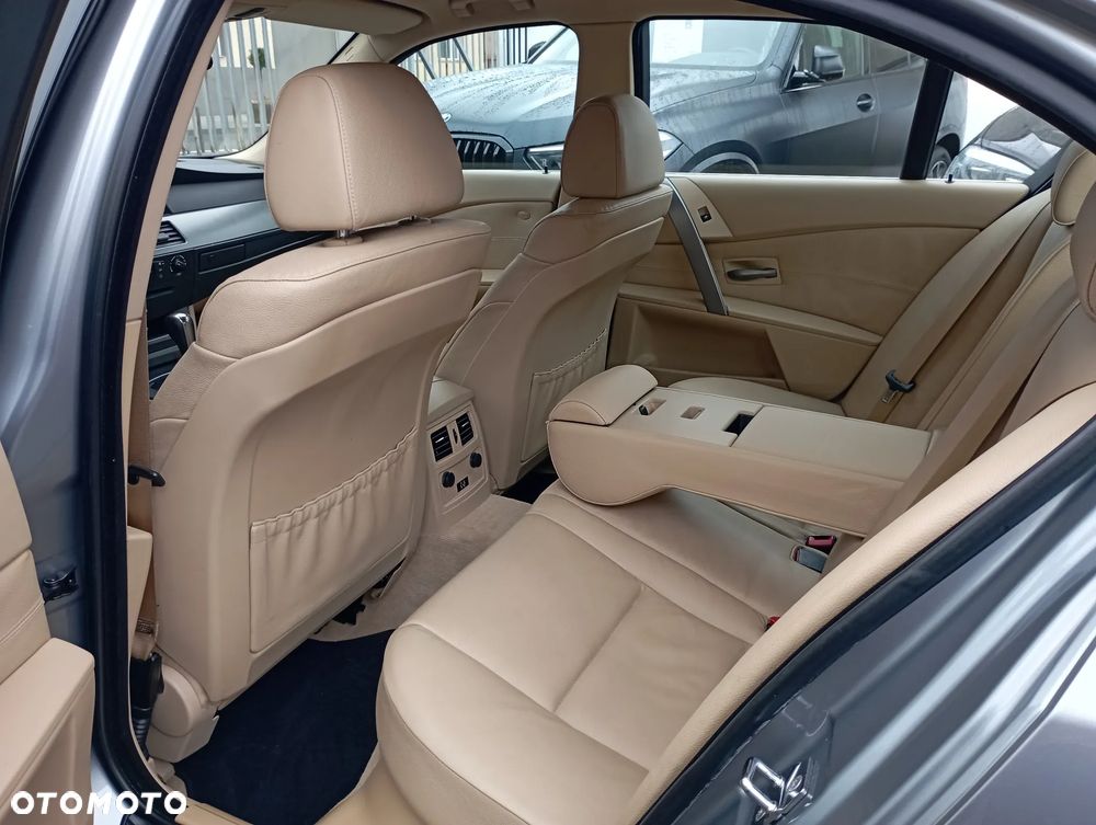 BMW Seria 5 - 11