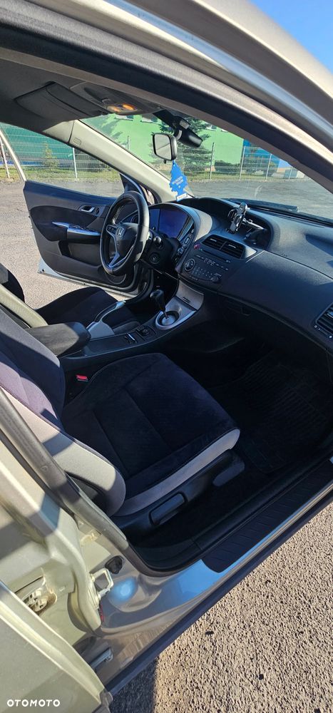 Honda Civic 1.4 Comfort - 10