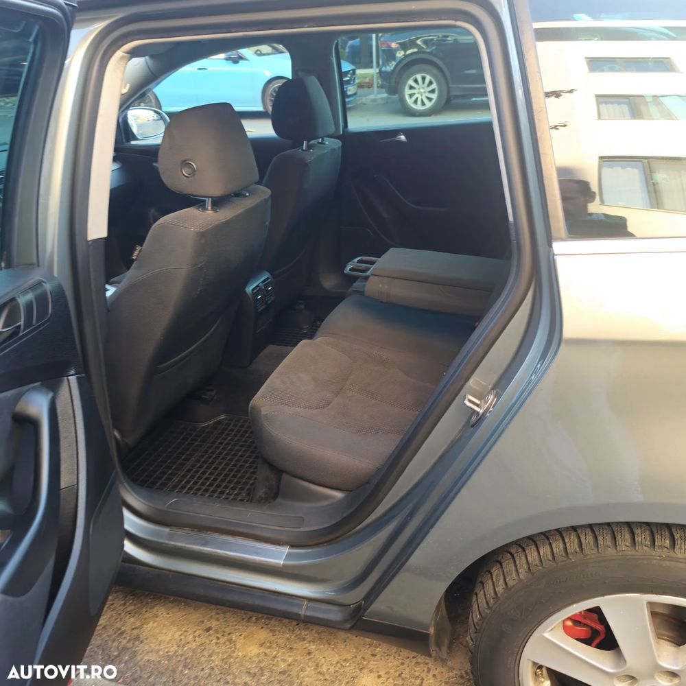 Volkswagen Passat 1.9 TDI DPF Comfortline - 14