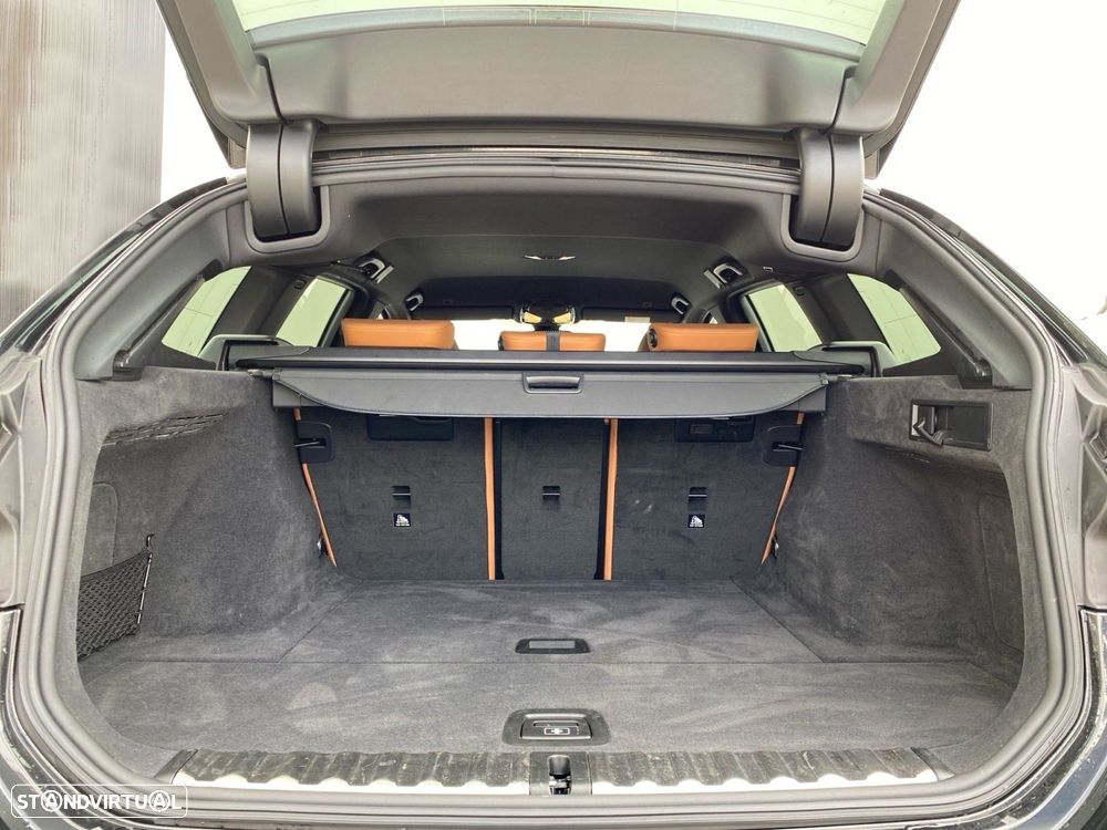 BMW 318 d Pack Desportivo M Auto - 20