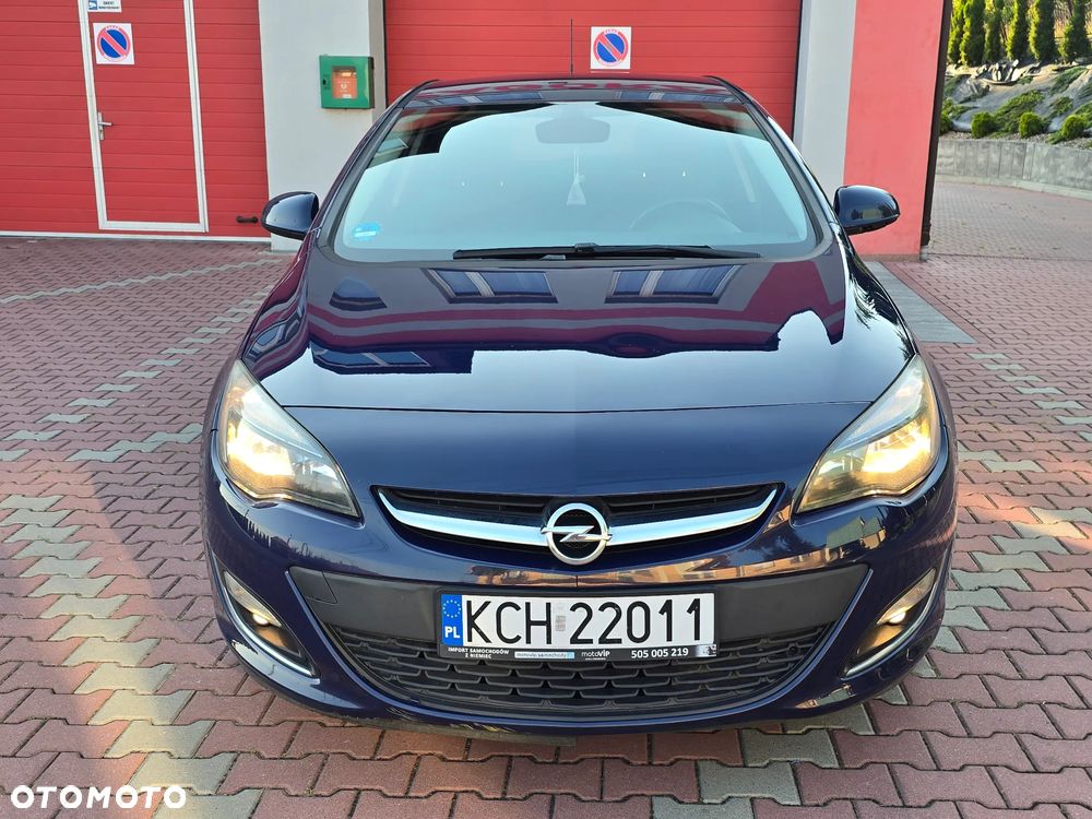 Opel Astra 1.4 Turbo Innovation - 13
