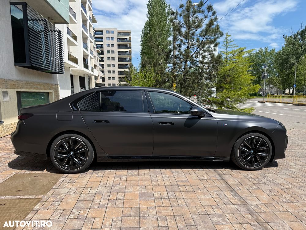 BMW Seria 7 - 13