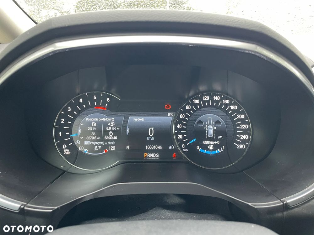 Ford S-Max 2.0 EcoBlue Titanium - 4