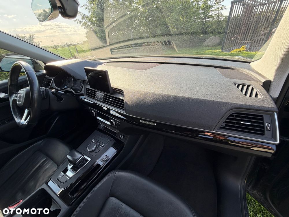 Audi Q5 45 TFSI quattro S tronic design - 16