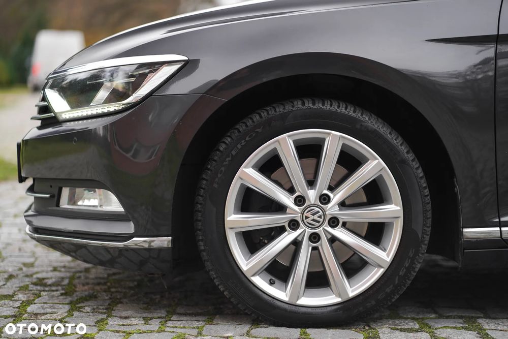 Volkswagen Passat 2.0 TDI SCR DSG Highline - 11