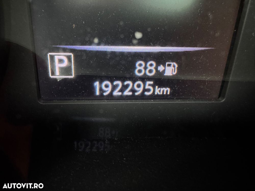 Nissan Qashqai 1.6 DCI Xtronic TEKNA+ - 31