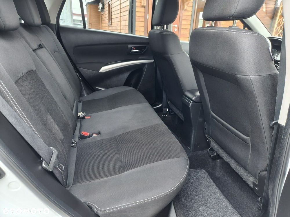 Suzuki SX4 S-Cross 1.6 DDiS 4x2 Comfort - 23