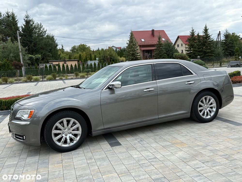 Chrysler 300 - 9