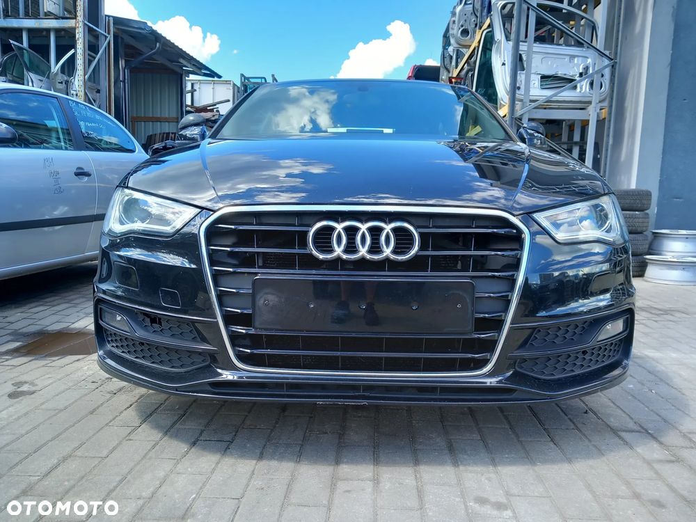 AUDI A3 8V ZDERZAK PRZEDNI PRZÓD S-LINE PARKTRONIC PDC SPRYSKI KOLOR: LY9T - 1