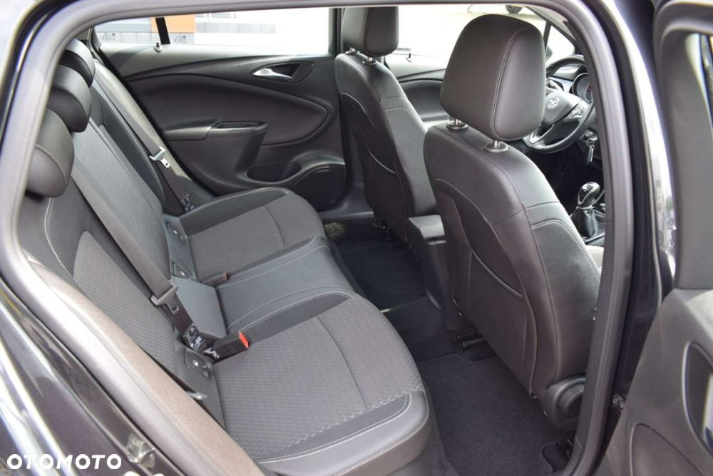 Opel Astra - 22