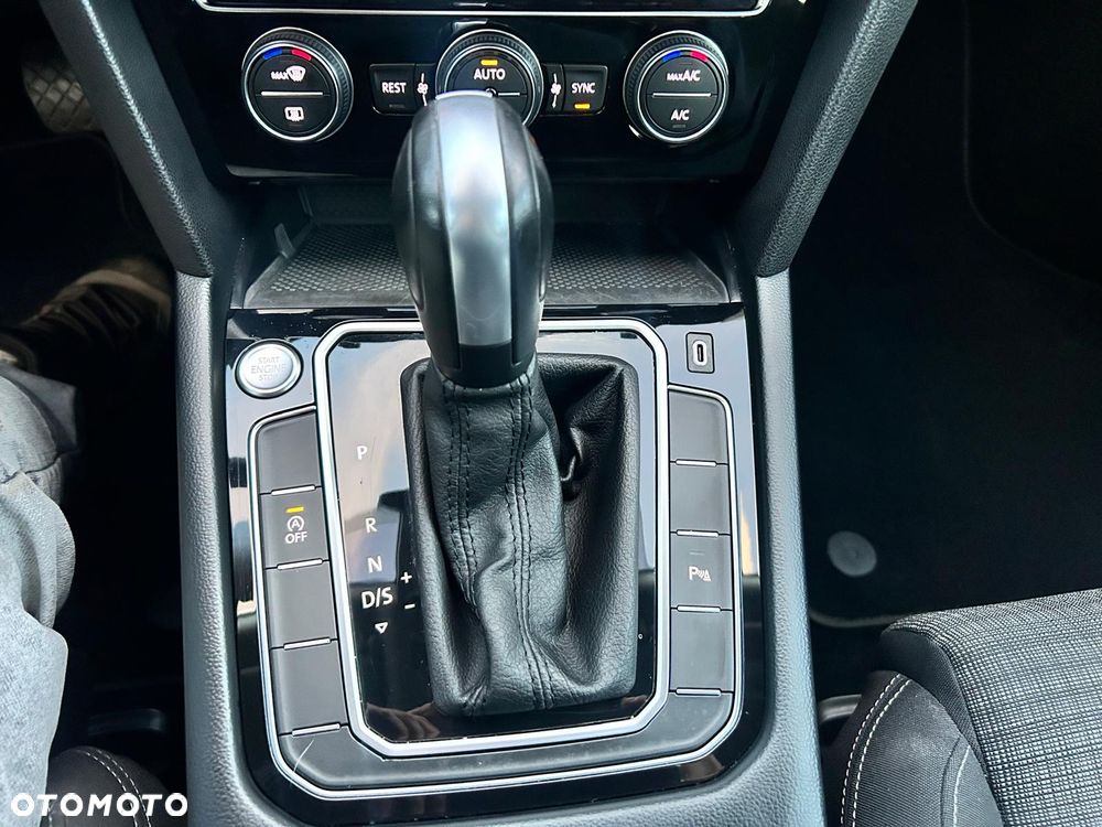 Volkswagen Passat 1.5 TSI OPF DSG Comfortline - 39