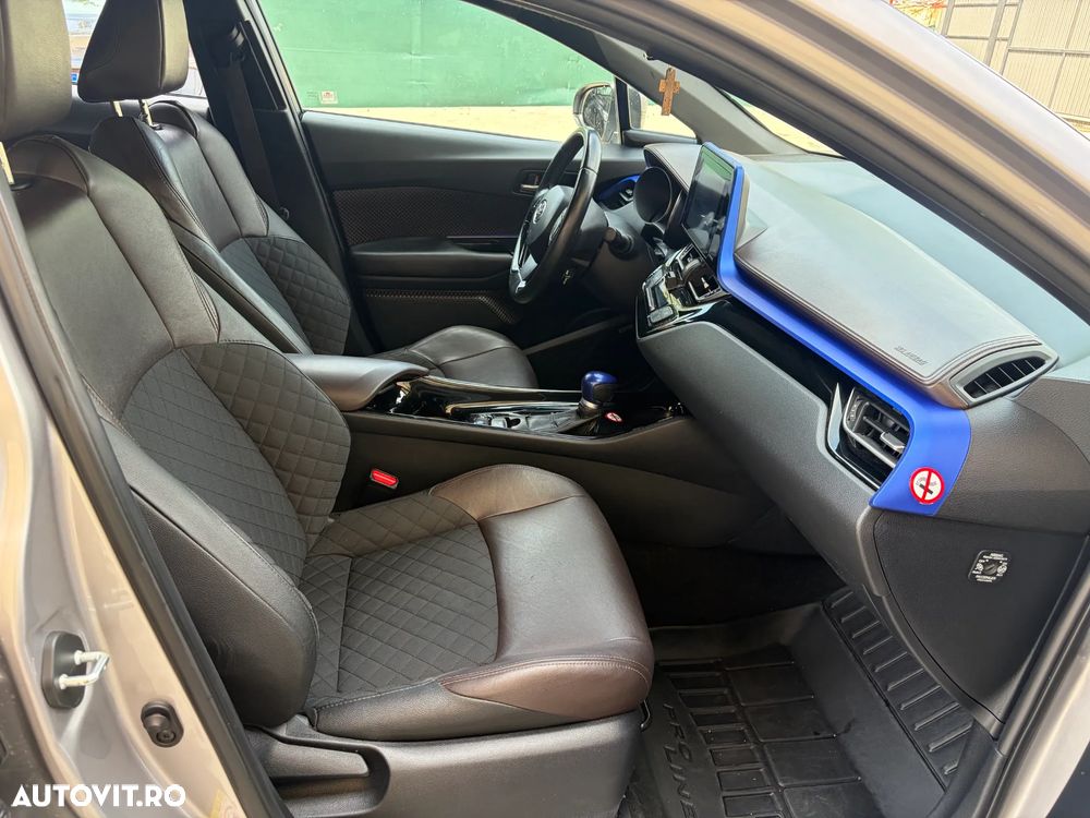 Toyota C-HR Business-Edition - 26