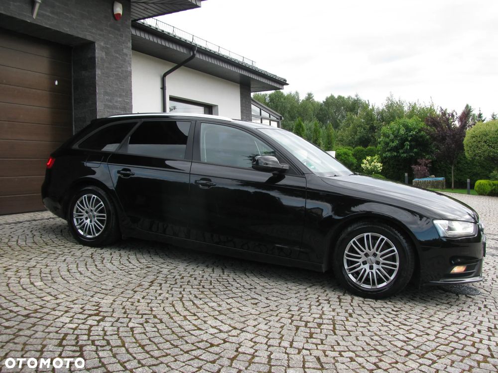 Audi A4 Avant 2.0 TDI - 9