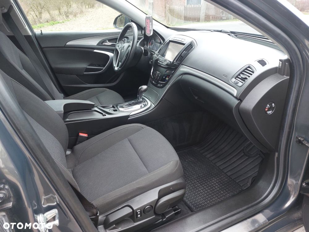 Opel Insignia - 9