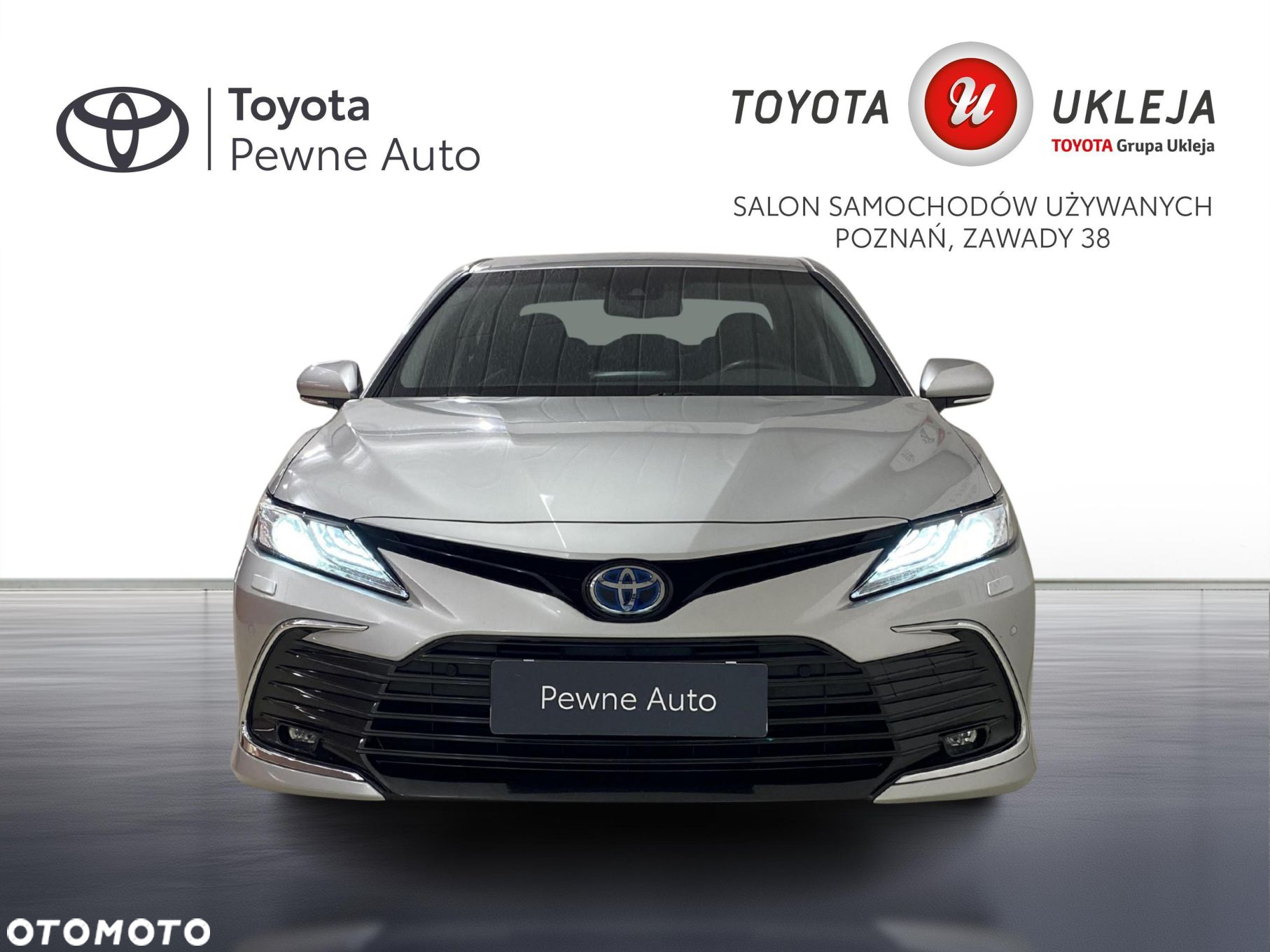 Toyota Camry 2.5 Hybrid Executive CVT - 6